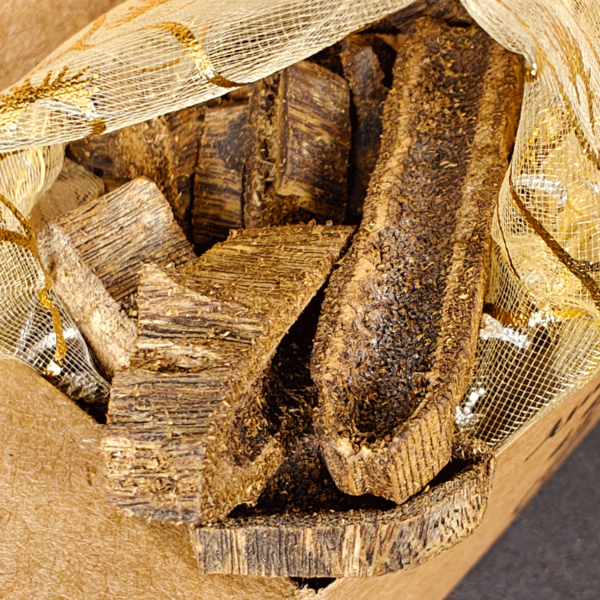 Salma Oud Agarwood HN1-3, Rich Aromatic First Grade Agarwood Incense