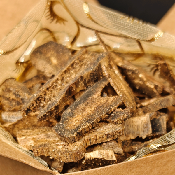 Salma Oud Agarwood KL1-3, Rich Aromatic First Grade Agarwood Incense